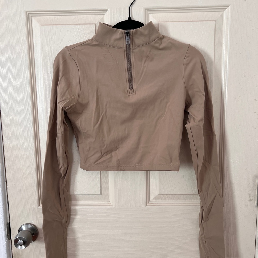 Vitality cropped pullover